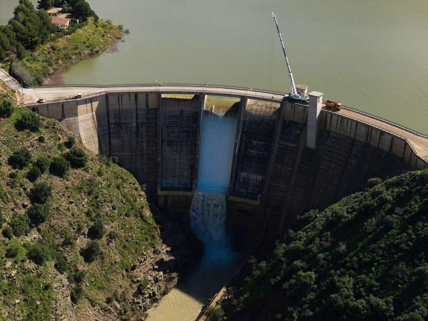 Regülatör ve Kanal — Su yapıları ölçmeleri